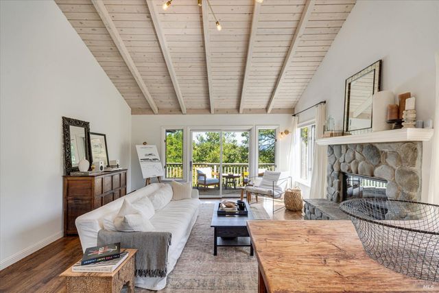 4456 Grove St, Sonoma, CA 95476