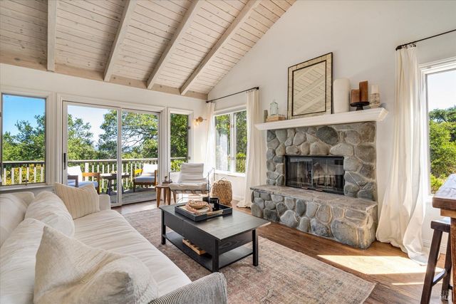 4456 Grove St, Sonoma, CA 95476