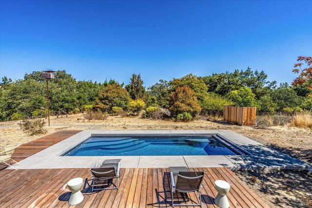 4456 Grove St, Sonoma, CA 95476