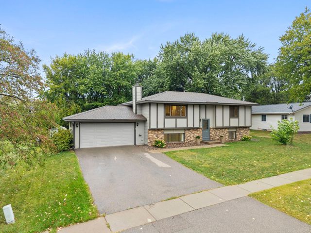 17147 Gage Avenue, Farmington, MN 55024