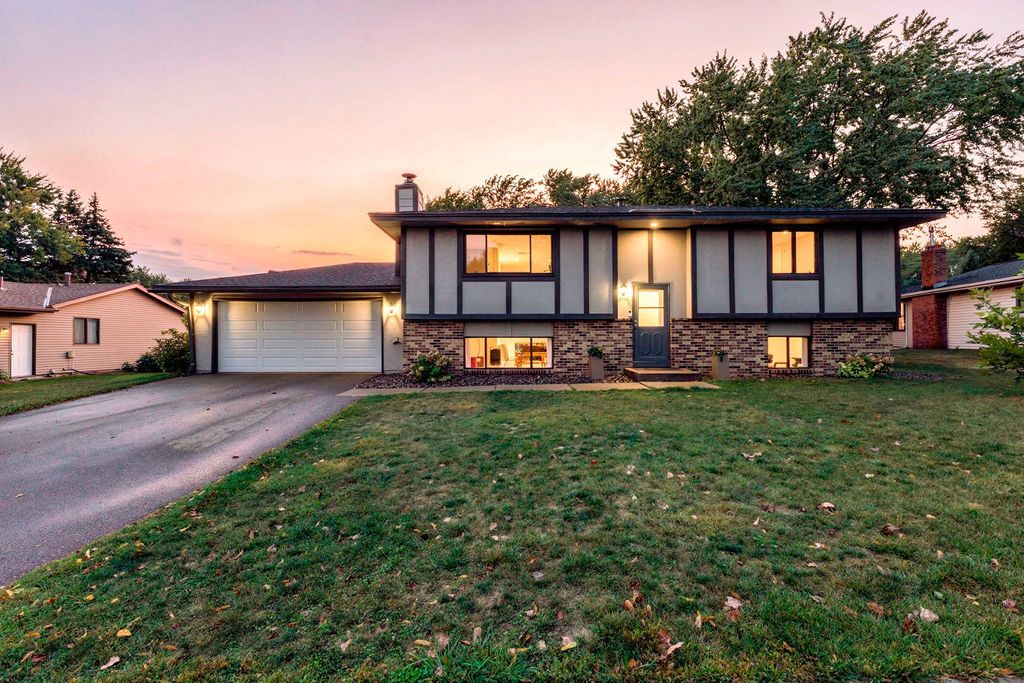 17147 Gage Avenue, Farmington, MN 55024