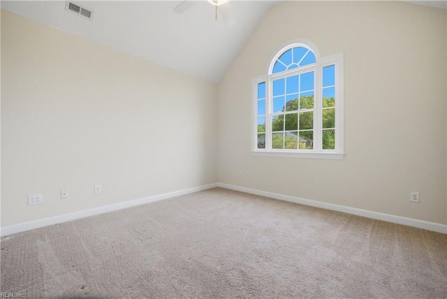 113 Tern CT, Yorktown, VA 23692