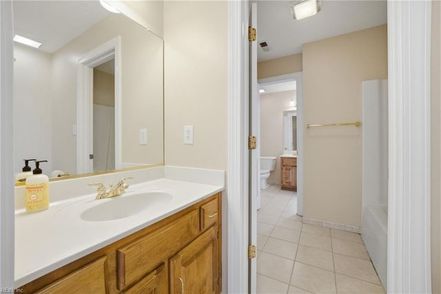 113 Tern CT, Yorktown, VA 23692