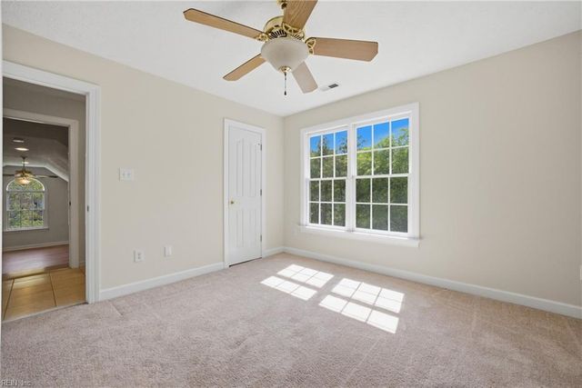 113 Tern CT, Yorktown, VA 23692