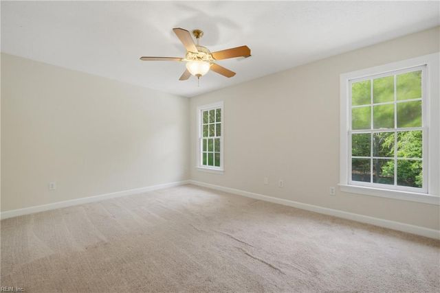 113 Tern CT, Yorktown, VA 23692