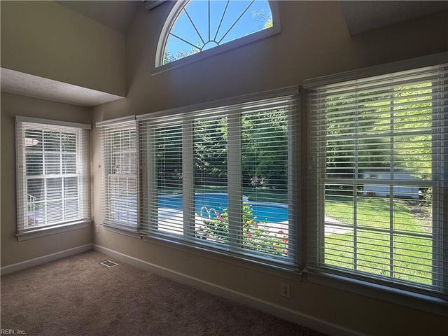 113 Tern CT, Yorktown, VA 23692