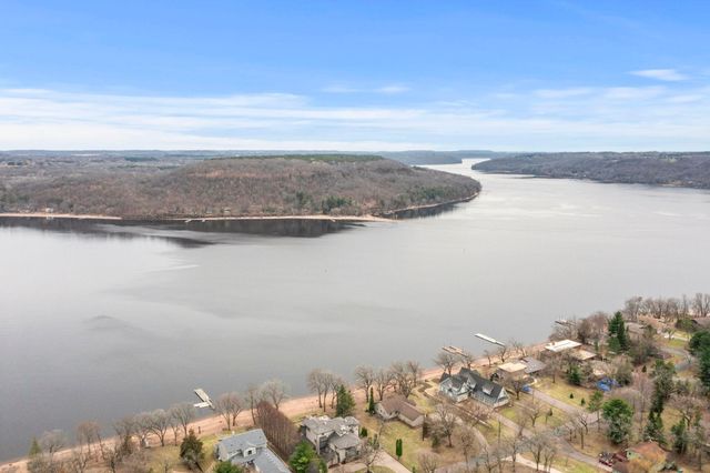 16320 Saint Marys Drive S, Saint Mary's Point, MN 55043