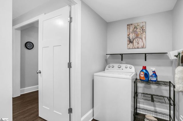 9 Callahan Avenue, Greenville, SC 29617