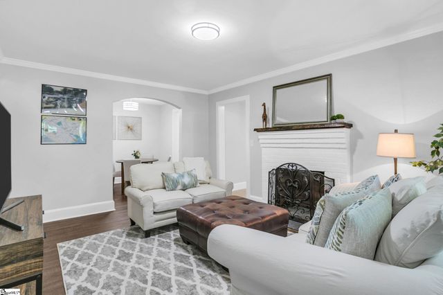 9 Callahan Avenue, Greenville, SC 29617