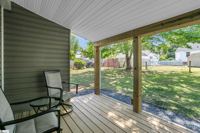 9 Callahan Avenue, Greenville, SC 29617