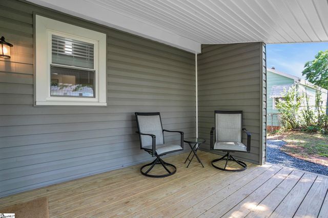 9 Callahan Avenue, Greenville, SC 29617