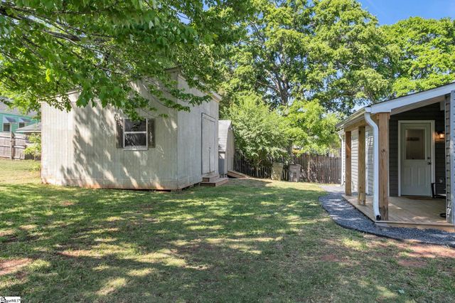 9 Callahan Avenue, Greenville, SC 29617