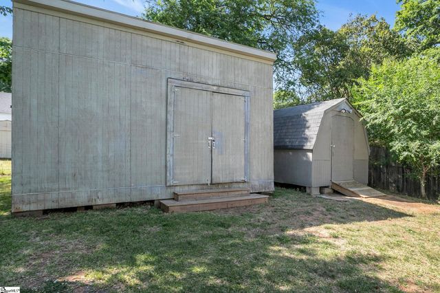 9 Callahan Avenue, Greenville, SC 29617