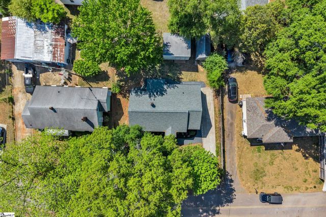 9 Callahan Avenue, Greenville, SC 29617