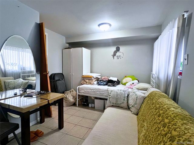 5-21 128th Street, College Point, NY 11356