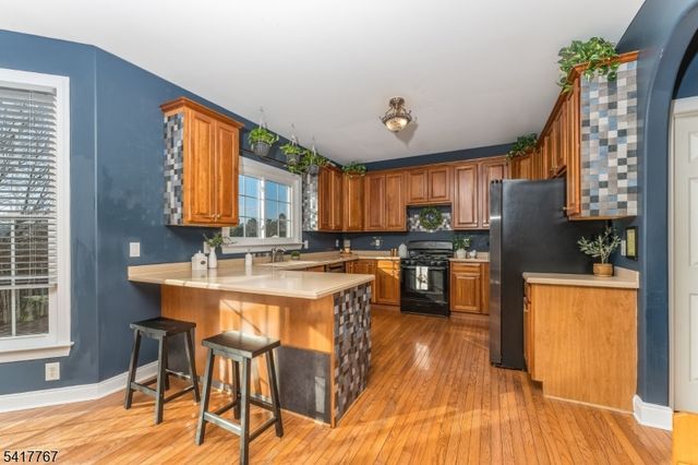 12 Foxwood Ln, Lopatcong Twp., NJ 08865