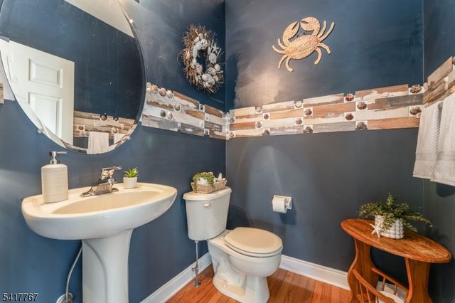 12 Foxwood Ln, Lopatcong Twp., NJ 08865