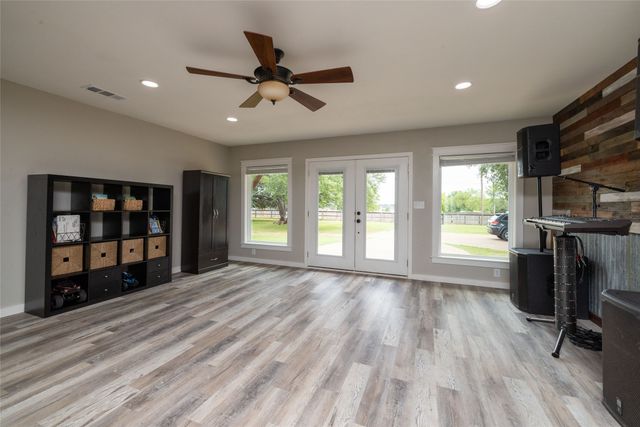 4312 Rhea Road, Granbury, TX 76049