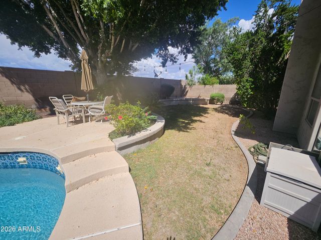 5220 E WAGONER Road, Scottsdale, AZ 85254