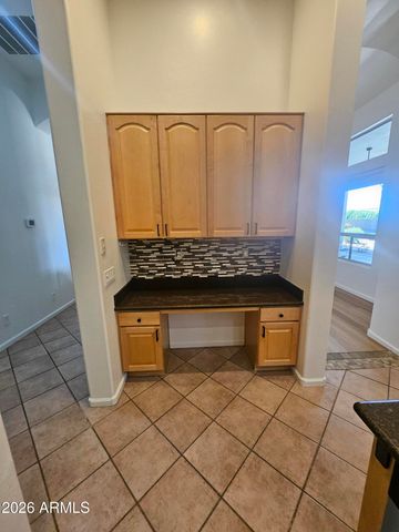 5220 E WAGONER Road, Scottsdale, AZ 85254
