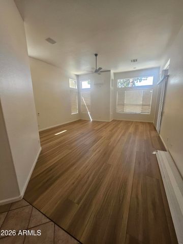 5220 E WAGONER Road, Scottsdale, AZ 85254