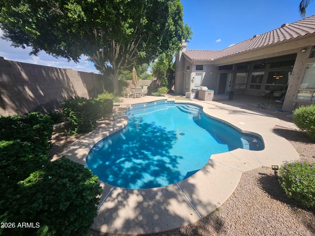 5220 E WAGONER Road, Scottsdale, AZ 85254