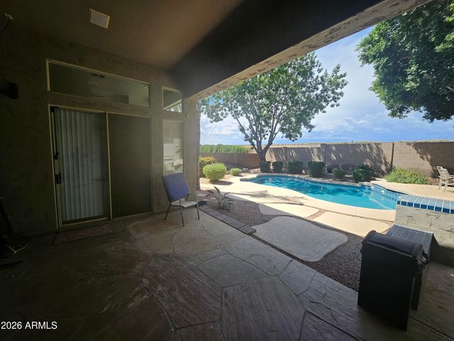 5220 E WAGONER Road, Scottsdale, AZ 85254
