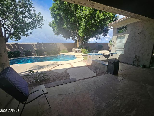 5220 E WAGONER Road, Scottsdale, AZ 85254