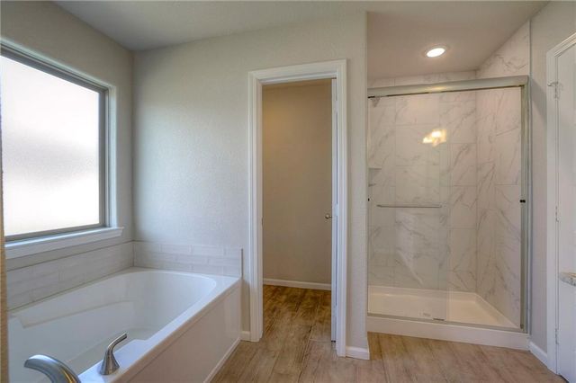 16770 S Hall Street, Olathe, KS 66062