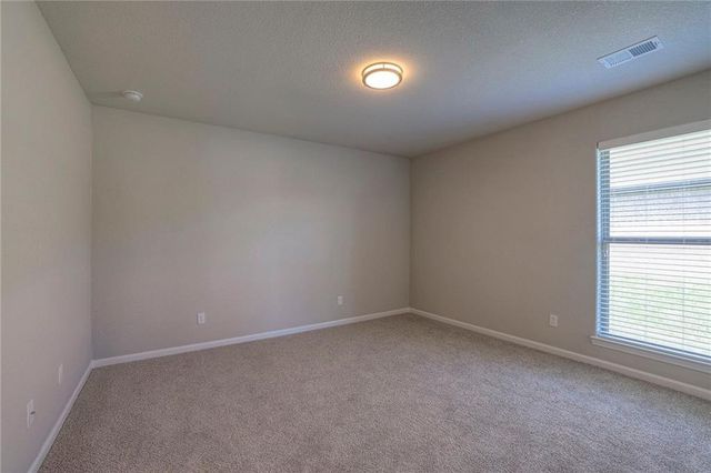 16770 S Hall Street, Olathe, KS 66062