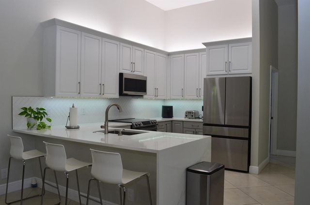 9242 Olmstead Drive, Lake Worth, FL 33467