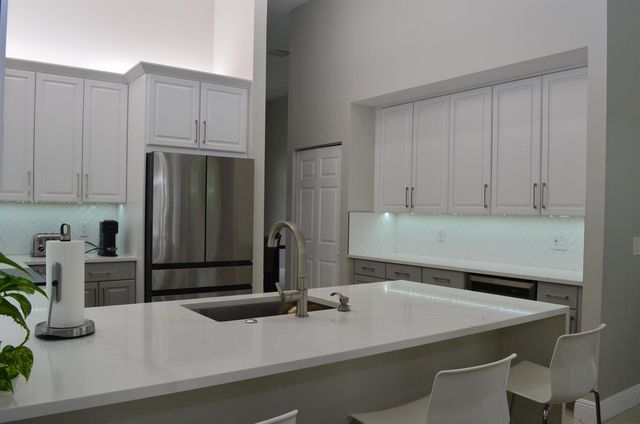 9242 Olmstead Drive, Lake Worth, FL 33467