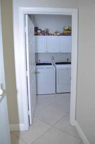 9242 Olmstead Drive, Lake Worth, FL 33467