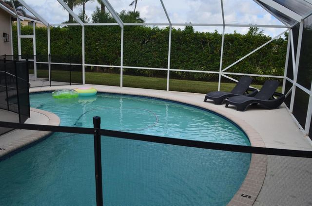 9242 Olmstead Drive, Lake Worth, FL 33467