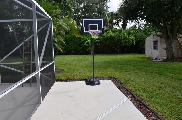 9242 Olmstead Drive, Lake Worth, FL 33467
