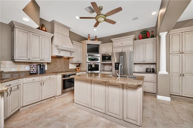 3213 Sunset Key CIR, Punta Gorda, FL 33955