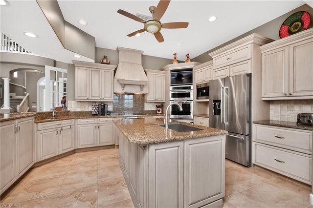 3213 Sunset Key CIR, Punta Gorda, FL 33955