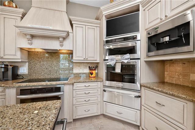 3213 Sunset Key CIR, Punta Gorda, FL 33955