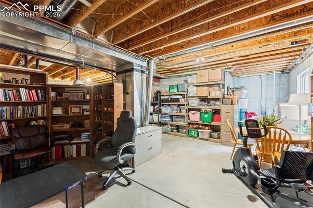 685 Green Gables Way, Bennett, CO 80102