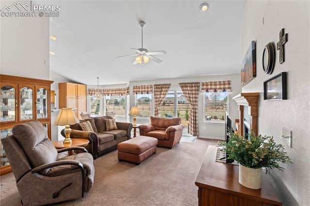 685 Green Gables Way, Bennett, CO 80102