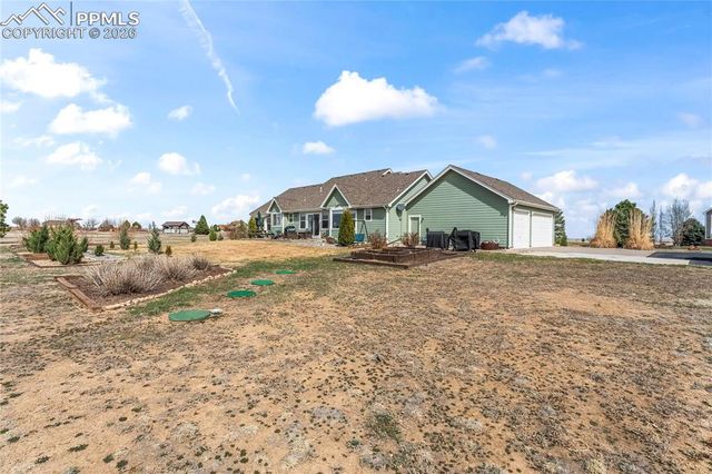 685 Green Gables Way, Bennett, CO 80102