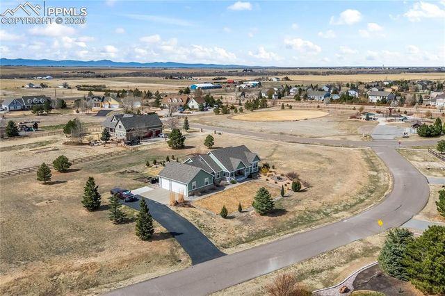 685 Green Gables Way, Bennett, CO 80102