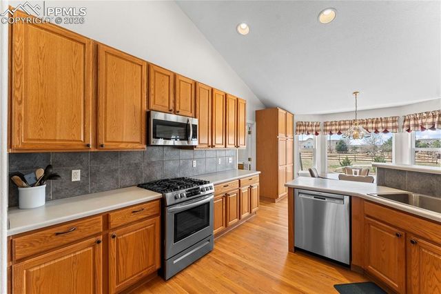 685 Green Gables Way, Bennett, CO 80102