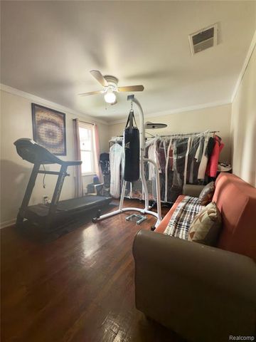 148 Rosemary Street, Dearborn Heights, MI 48127