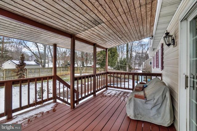 12 OAKLEAF CIR, Shrewsbury, PA 17361