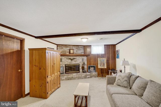 12 OAKLEAF CIR, Shrewsbury, PA 17361