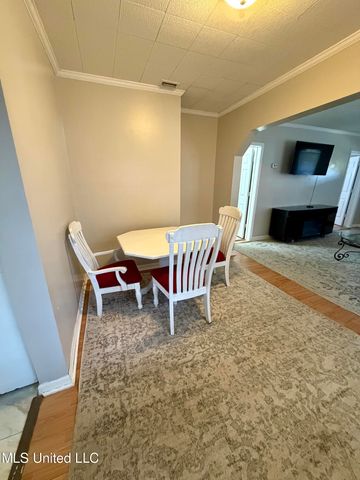 5018 Arthur Street, Moss Point, MS 39563