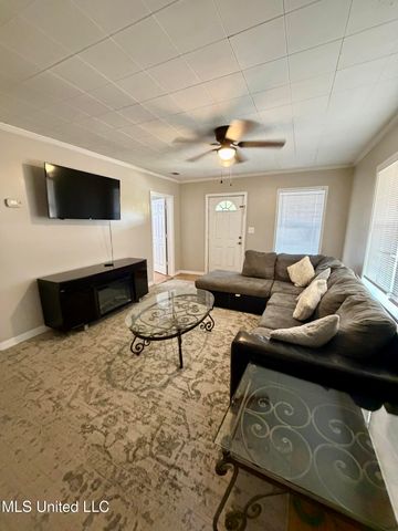 5018 Arthur Street, Moss Point, MS 39563