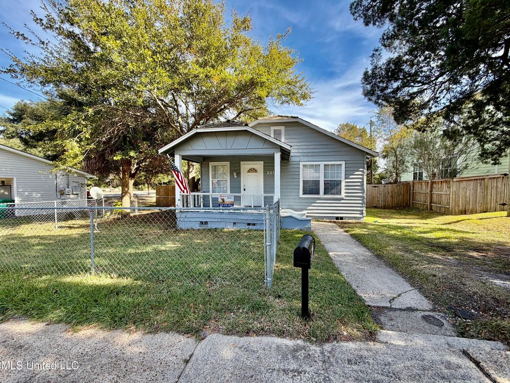 5018 Arthur Street, Moss Point, MS 39563