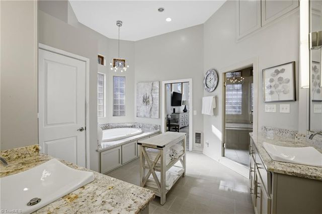 637 Wildflower Trail, Lexington, NC 27295